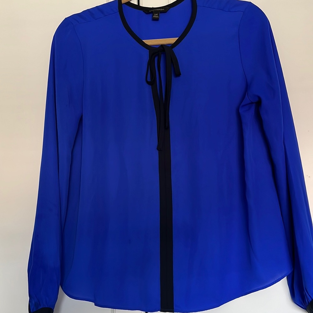 Banana Republic long sleeves top, size S